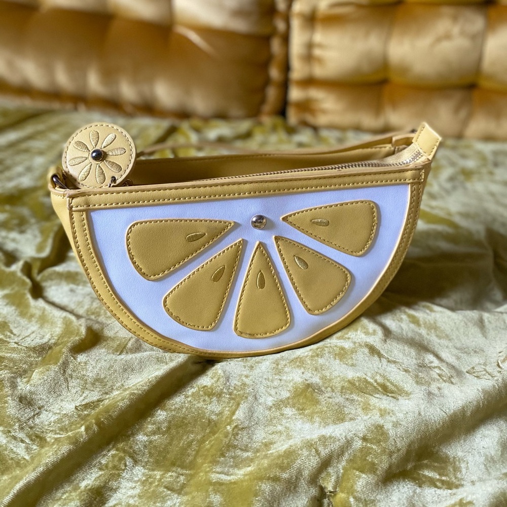 ✨ Lemon Slice Crossbody Purse ✨